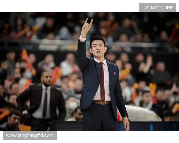 中国足球队打CBA：跨界比赛的多维度探讨